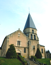 &eacute;glise de Ferri&egrave;res vue de la mairie